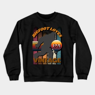 Bigfoot Loves Vintage 1991 Crewneck Sweatshirt